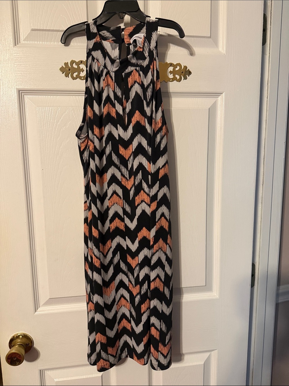 Veronica M Black Gray Coral Chevron Midi Dress; size: M